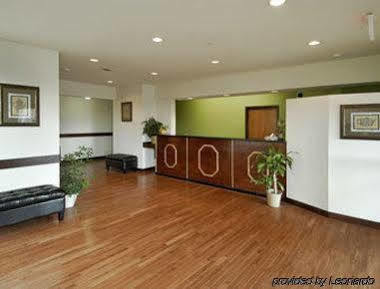 Super 8 By Wyndham Bowling Green North Экстерьер фото